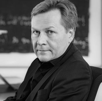 (c) Ernst Kaczynski